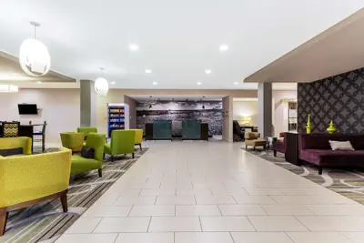 Photo 3 - La Quinta Inn & Suites by Wyndham Monahans