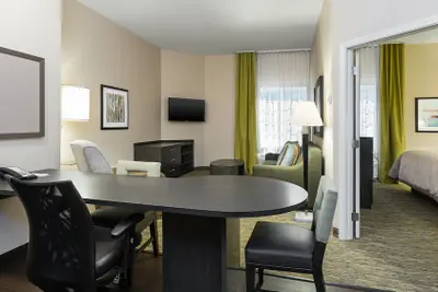 Photo 5 - Candlewood Suites Grove City - Outlet Center by IHG