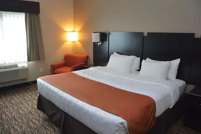 Photo 5 - Roosevelt Inn and Suites