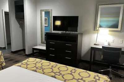 Photo 5 - Baymont by Wyndham Bryan College Station