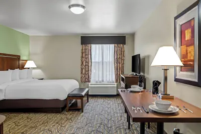 Photo 2 - Ledgestone Suites Hotel Elko
