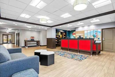 Photo 3 - Hampton Inn & Suites Claremore
