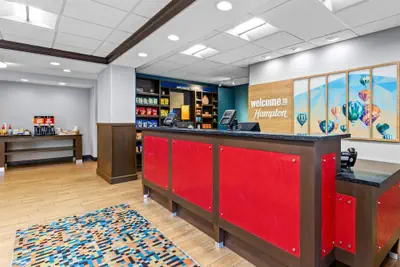 Photo 4 - Hampton Inn & Suites Claremore