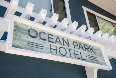 Photo 3 - Ocean Park Hotel