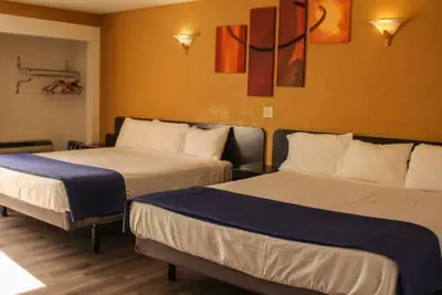 Photo 4 - Motel 6 Glendale, CA – Pasadena Burbank Los Angeles