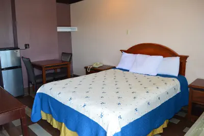 Photo 3 - Eagle Inn Motel