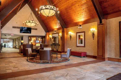 Photo 2 - Odawa Hotel