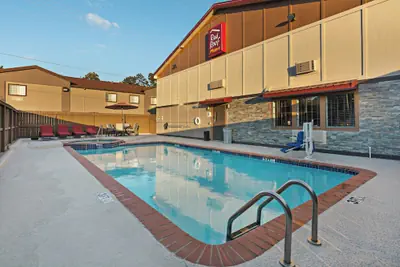 Photo 2 - Red Roof Inn PLUS+ Huntsville