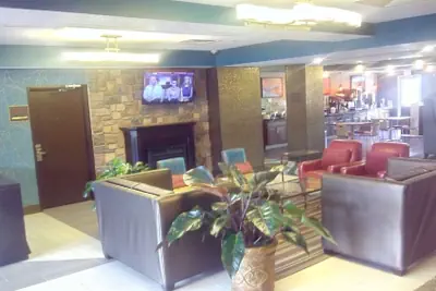 Photo 5 - Best Western Plus Gallup Inn & Suites