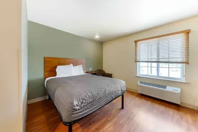 Photo 5 - Extended Stay America Select Suites - Oklahoma City - West