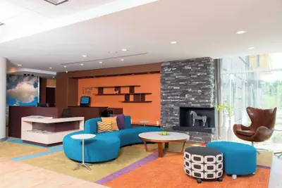Photo 2 - Fairfield Inn & Suites by Marriott Jackson Clinton