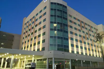 Photo 2 - Doubletree By Hilton Reading
