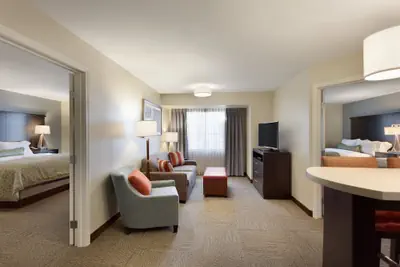Photo 5 - Staybridge Suites Midland by IHG