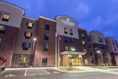 Photo 2 - Candlewood Suites : Overland Park - W 135th St by IHG