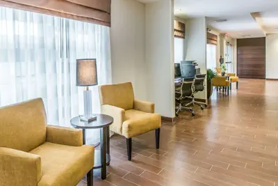 Photo 4 - Sleep Inn & Suites Jasper I-22