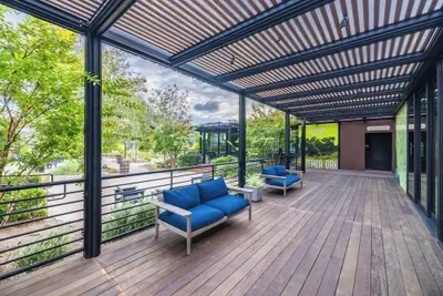 Photo 2 - @ Marbella Lane - Curated 5BR in Upscale RMV Haven