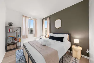 Photo 5 - @ Marbella Lane - Curated 5BR in Upscale RMV Haven