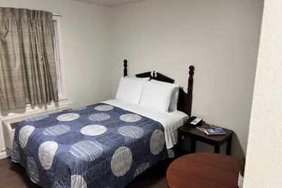 Photo 4 - Stay Lodge Decatur