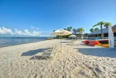 Photo 3 - Bahia Waterview Suite Pool Tennis Beach Fishing
