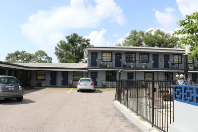 Photo 2 - Dunedin Cove Motel