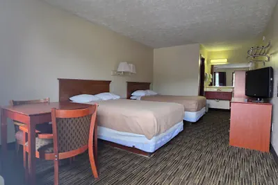 Photo 2 - Hotel Deerfield Inn & Suites Acworth Atlanta