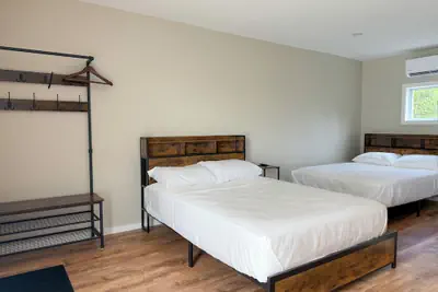 Photo 3 - Cascade Inn