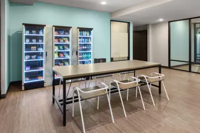 Photo 4 - Echo Suites Extended Stay by Wyndham Fort Worth Alliance