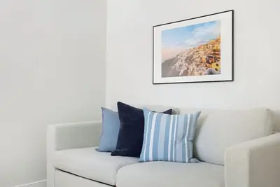 Photo 5 - Ocean Park 3BD-3BA Pool Walktobeach
