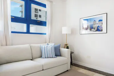 Photo 3 - Ocean Park 1BD-1BA-Pool Walktobeach -V
