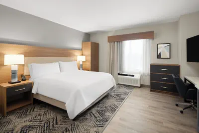 Photo 5 - Candlewood Suites Anchorage Midtown by IHG