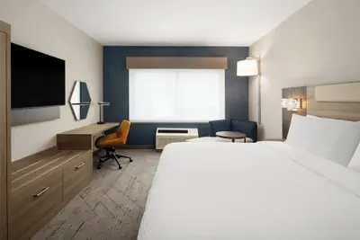 Photo 5 - Holiday Inn Express And Suites Anchorage Midtown by IHG