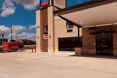 Photo 2 - Studio 6 – Humble, Tx