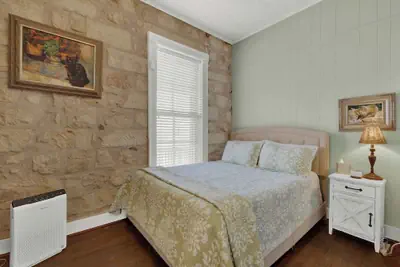 Photo 4 - Fountain Suite-stay Right on Historic Main Street in the Heart of Fredericksburg