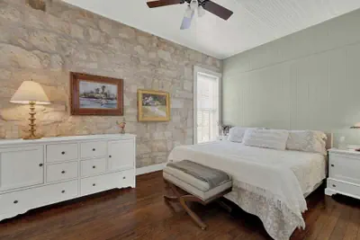 Photo 3 - Fountain Suite-stay Right on Historic Main Street in the Heart of Fredericksburg