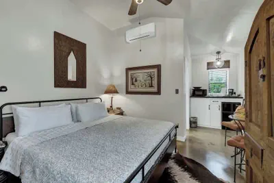 Photo 3 - Tejas Suite Walking Distance to Main St!