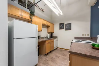 Photo 3 - King Bed Downtown KC Walkable KC Loft Parking