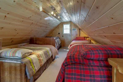 Photo 3 - Castle Rock Cabin #2