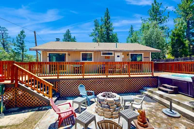 Photo 2 - Lazy Bear Cabin #554