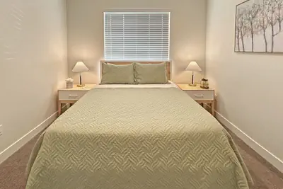Photo 4 - Founders Retreat Rest Reflect Revere 3 Bedroom Home