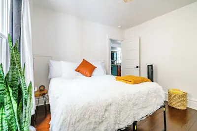 Photo 4 - Jungle House Boutique Suites – Short North & Convention Center