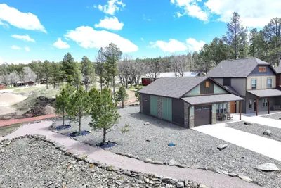 Photo 2 - Black Hills Retreat-hardrocker Haven
