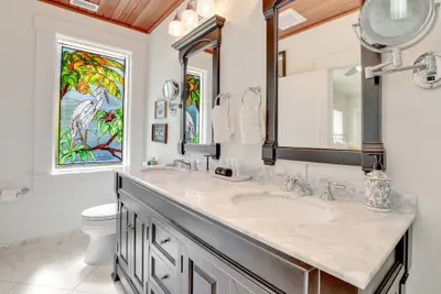 Photo 5 - Hibiscus House Bed Breakfast Citrus Room