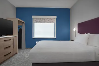 Photo 5 - Home2 Suites By Hilton Weston Ft. Lauderdale