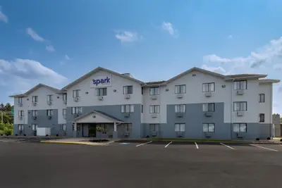 Photo 2 - Spark By Hilton Carlisle South