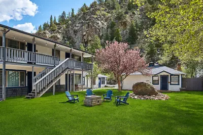 Photo 2 - Misty Mountain Lodge