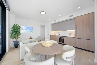 Photo 2 - NOK Classy 2BR in Miami Beach
