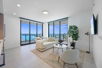 Photo 4 - NOK Classy 2BR in Miami Beach