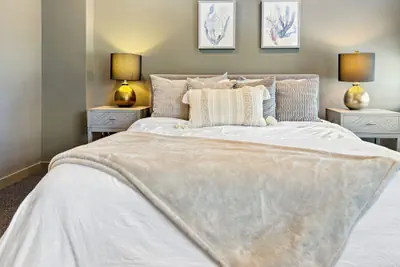 Photo 4 - Daniella's Suites