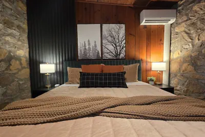 Photo 3 - Wildrest Hotel