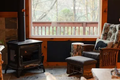 Photo 2 - Cozy Cabin With Hot Tub - Near all in Hocking Hills